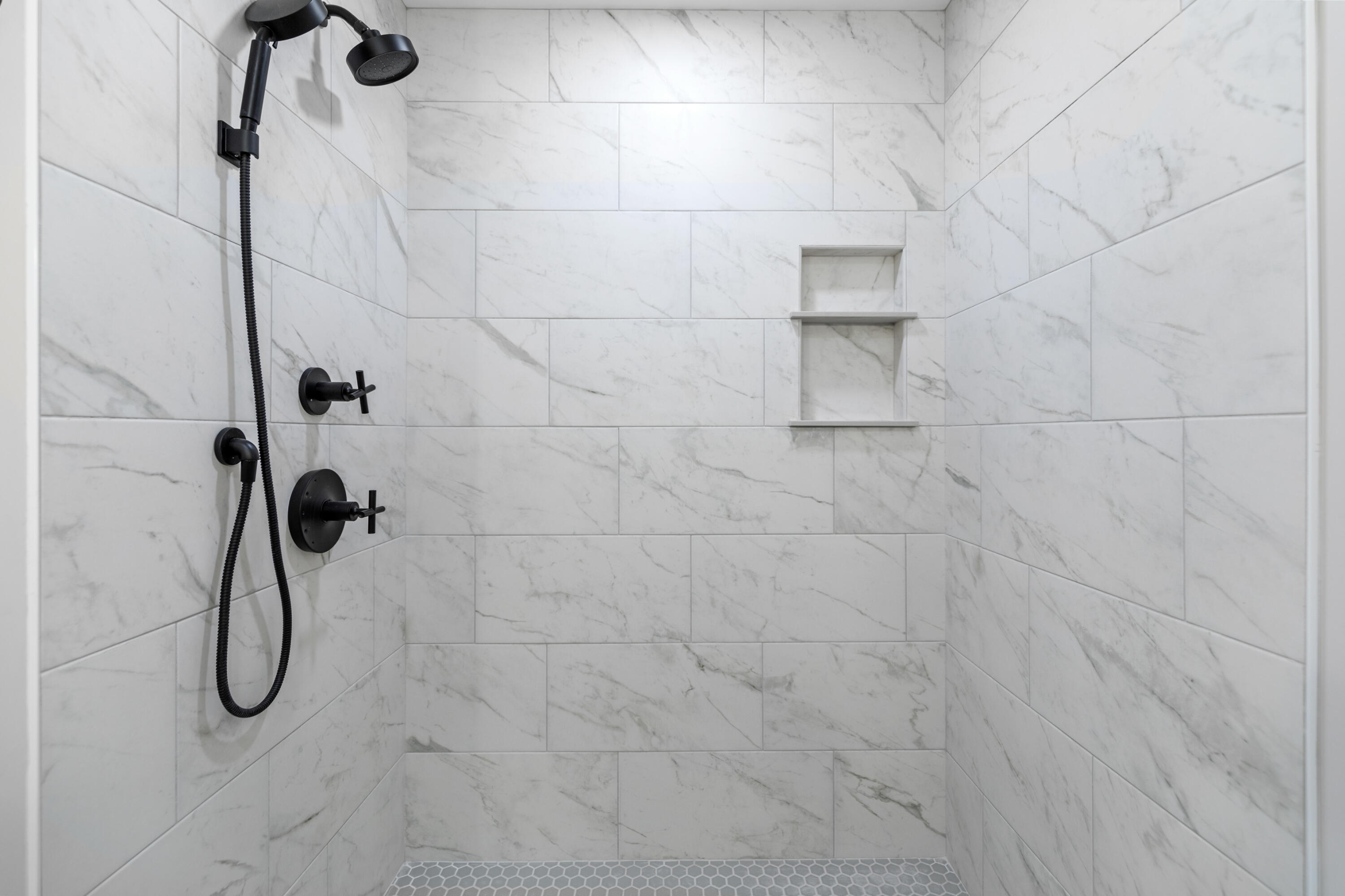 10 Slack Tide Road Kennebunkport, ME 04046 - Photo 36 of 68 1st floor tile shower