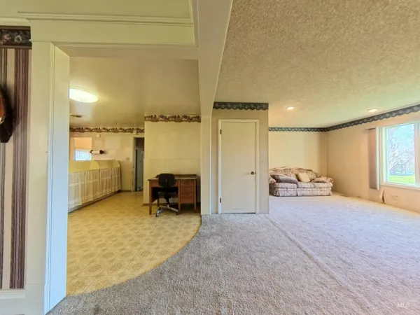 $419,900 | 1783 W Highway, Pomeroy, WA 99347