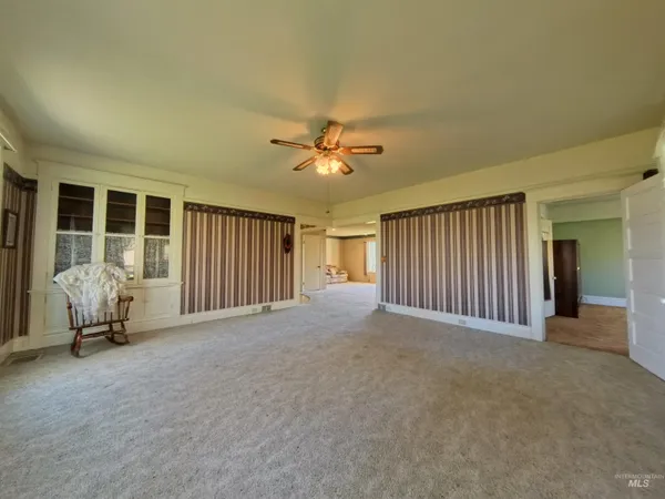 $419,900 | 1783 W Highway, Pomeroy, WA 99347