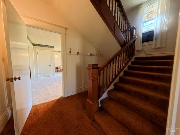 $419,900 | 1783 W Highway, Pomeroy, WA 99347