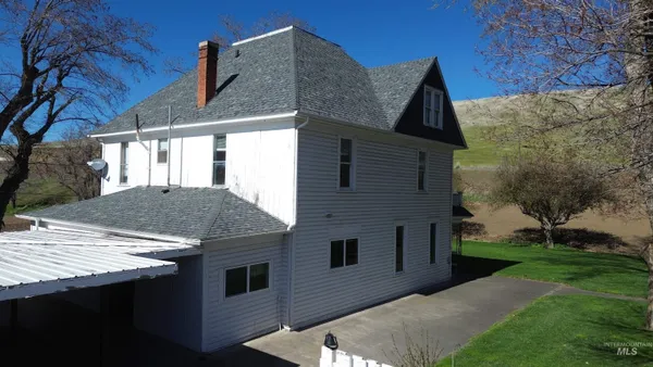 $419,900 | 1783 W Highway, Pomeroy, WA 99347