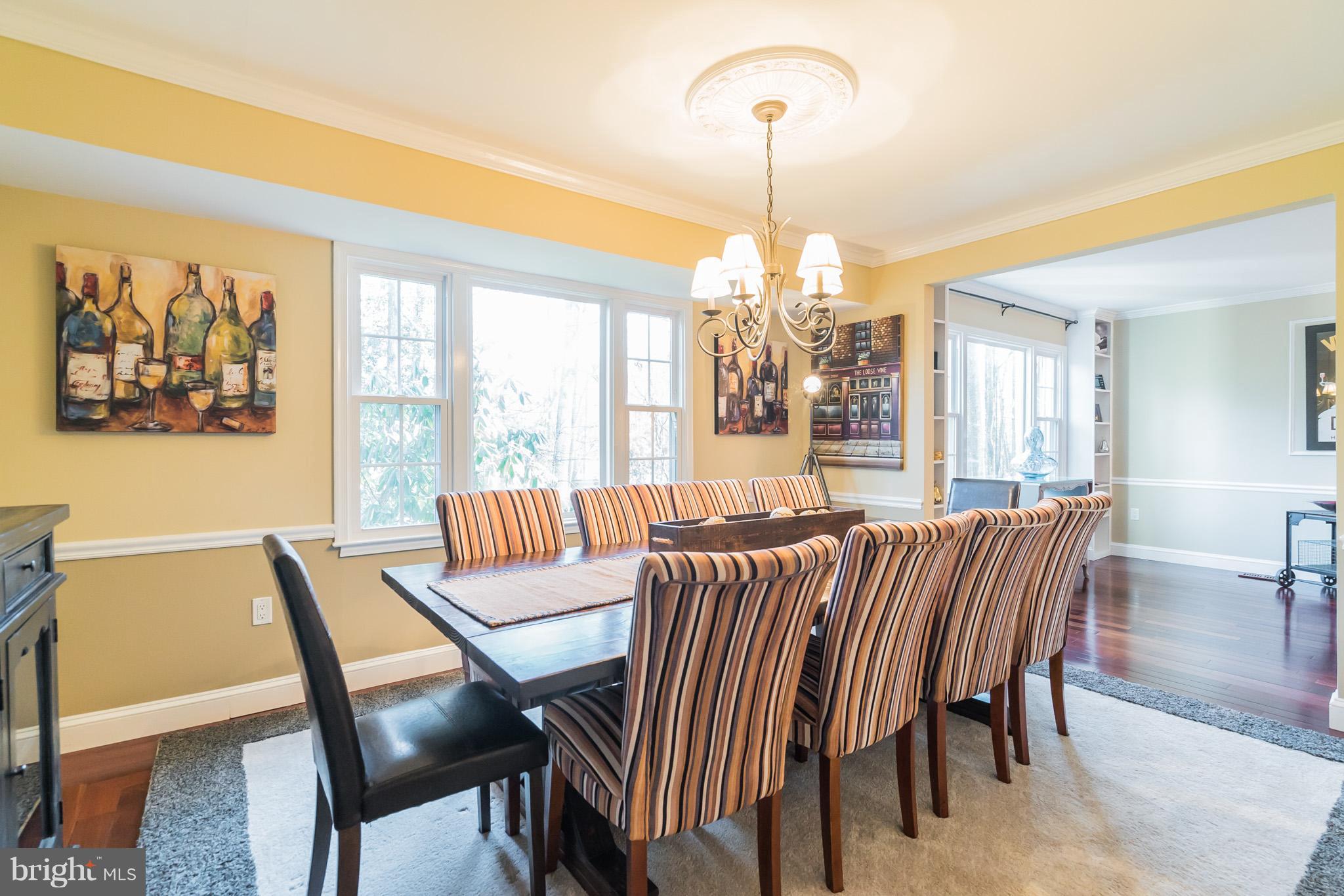 11710 Ayreshire Road Oakton, VA 22124 - Photo 6 of 30 Dining Room
