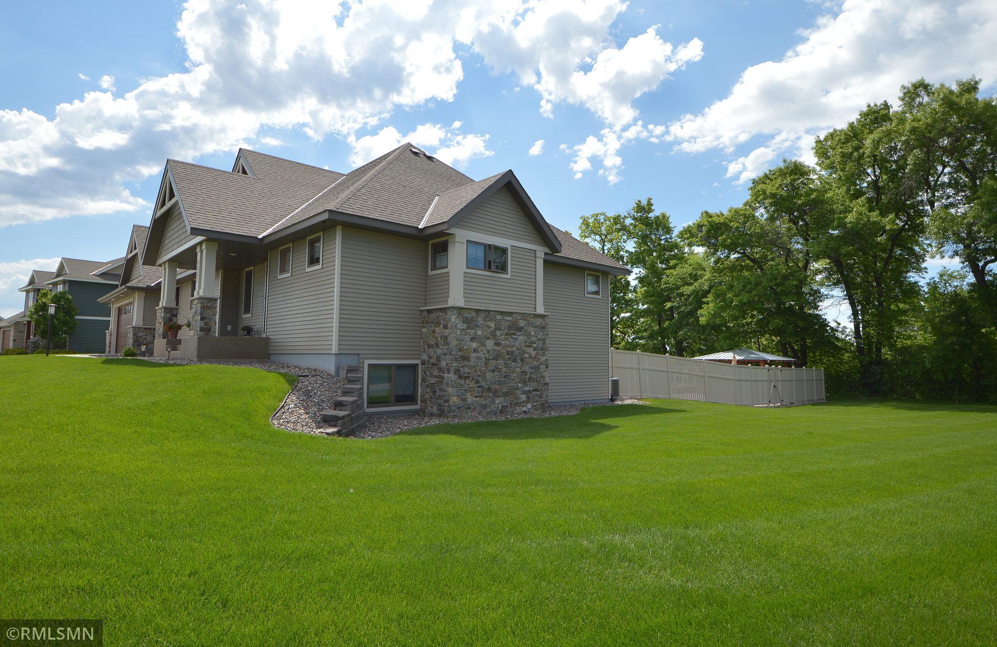 3551 Wildflower Road St. Cloud, MN 56301 - Photo 3 of 39 Gallery Image 3