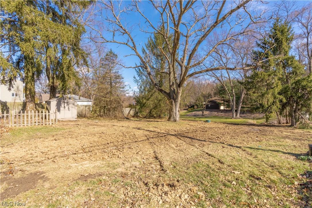 4069 Manchester Road Akron, OH 44319 - Photo 19 of 20 Rear view