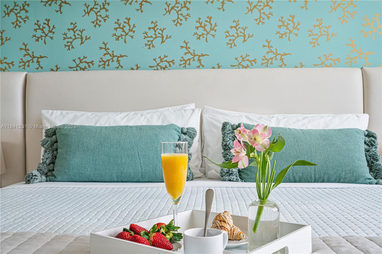 2889 McFarlane Road, Unit 1801 Miami, FL 33133 - Photo 28 of 38