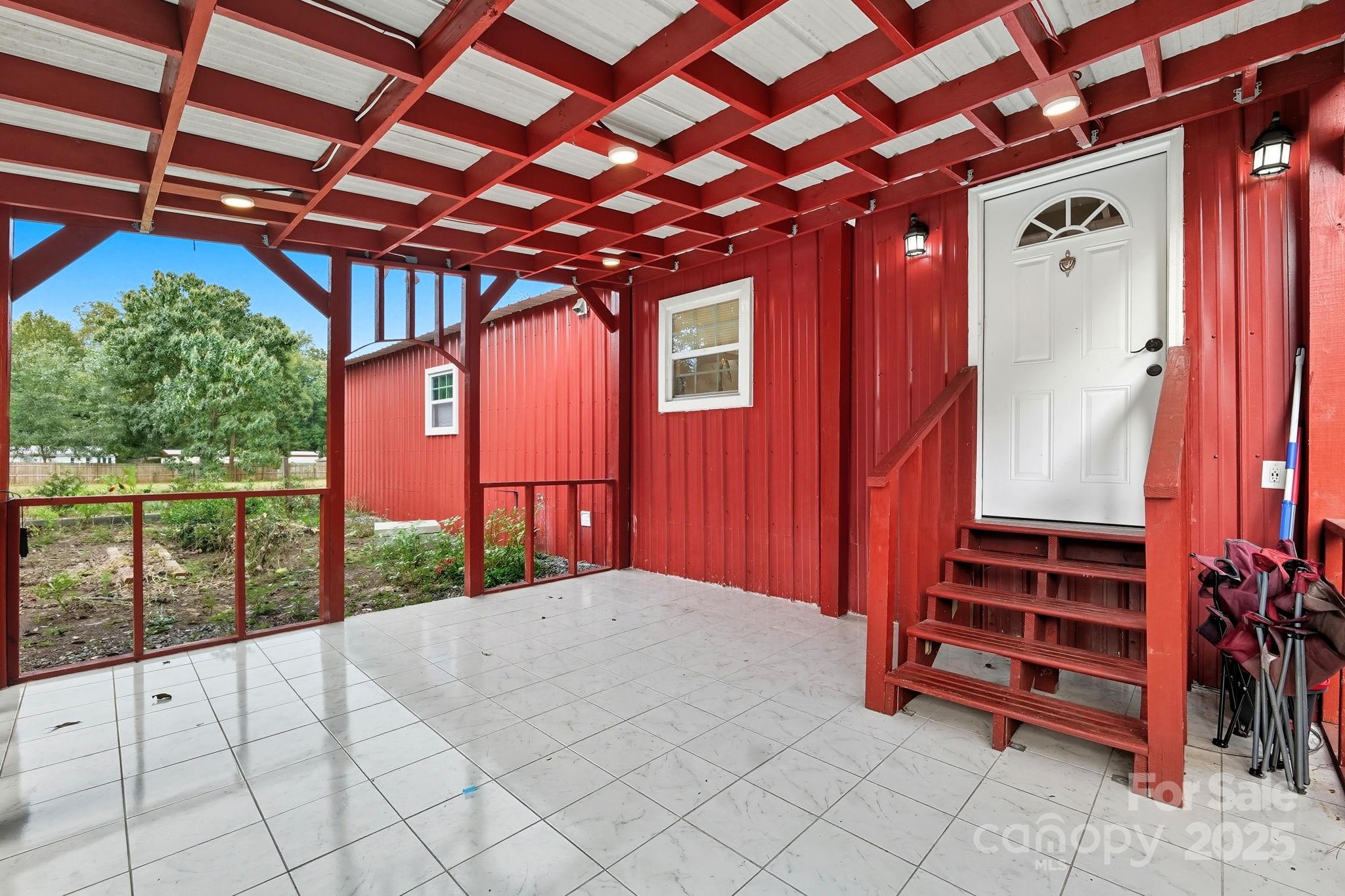 1019 Perla Road York, SC 29745 - Photo 3 of 31