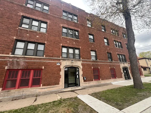 $1,050 | 1439 West 93rd Street, Unit 1, Chicago, IL 60620