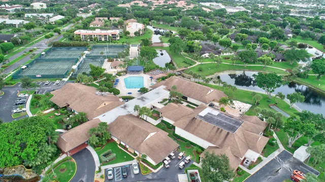 $189,900 | 10155 Mangrove Drive, Unit 101, Boynton Beach, FL 33437