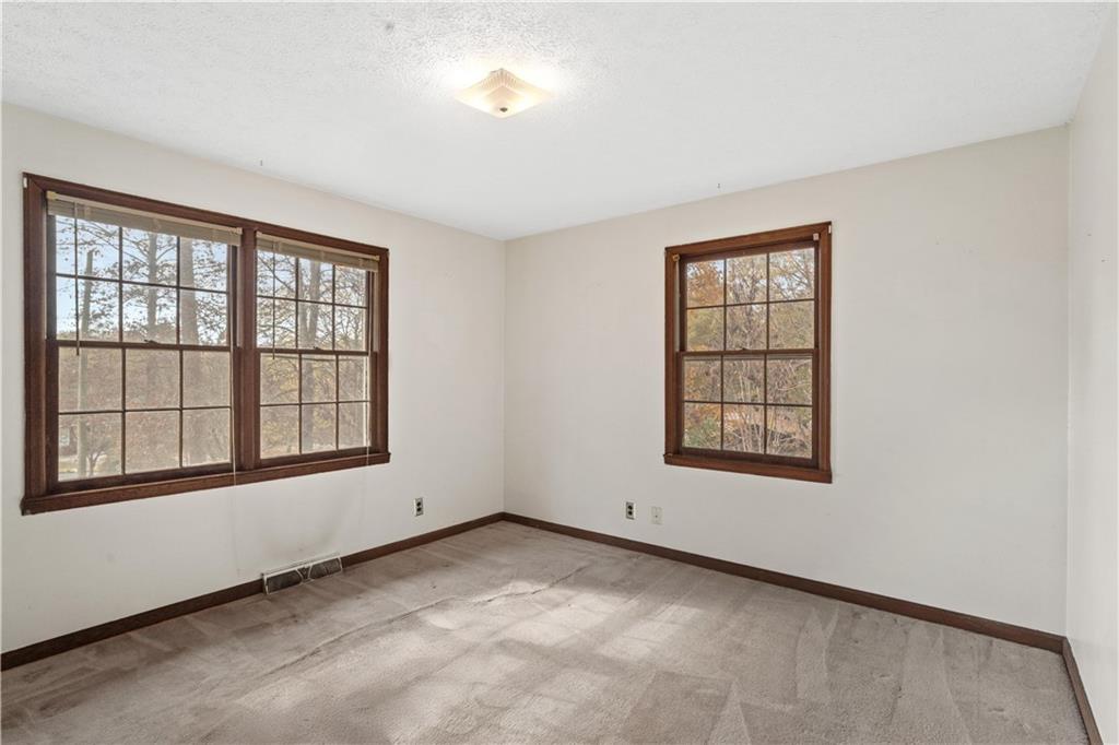 201 Crestmont Drive Calhoun, GA 30701 - Photo 24 of 37