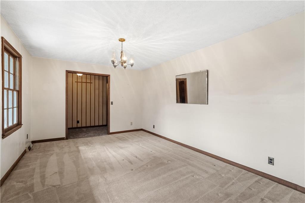 201 Crestmont Drive Calhoun, GA 30701 - Photo 6 of 37