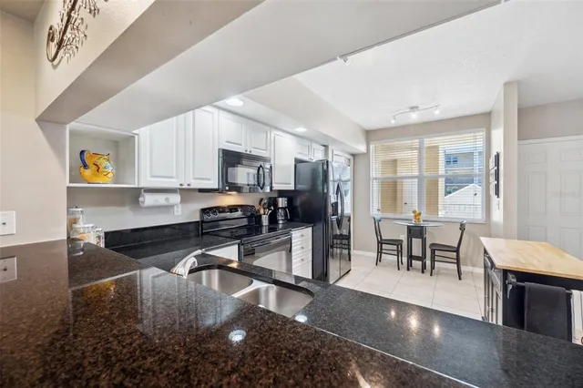 $374,990 | 960 Starkey Road, Unit 5303, Largo, FL 33771