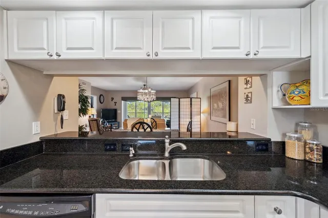 $374,990 | 960 Starkey Road, Unit 5303, Largo, FL 33771