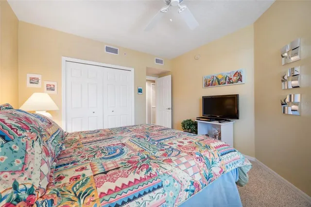 $374,990 | 960 Starkey Road, Unit 5303, Largo, FL 33771