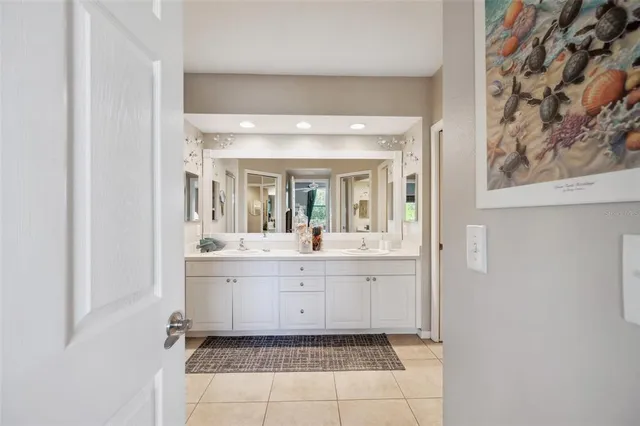 $374,990 | 960 Starkey Road, Unit 5303, Largo, FL 33771