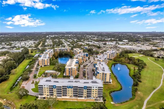 $374,990 | 960 Starkey Road, Unit 5303, Largo, FL 33771