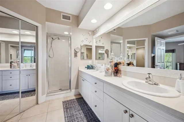 $374,990 | 960 Starkey Road, Unit 5303, Largo, FL 33771