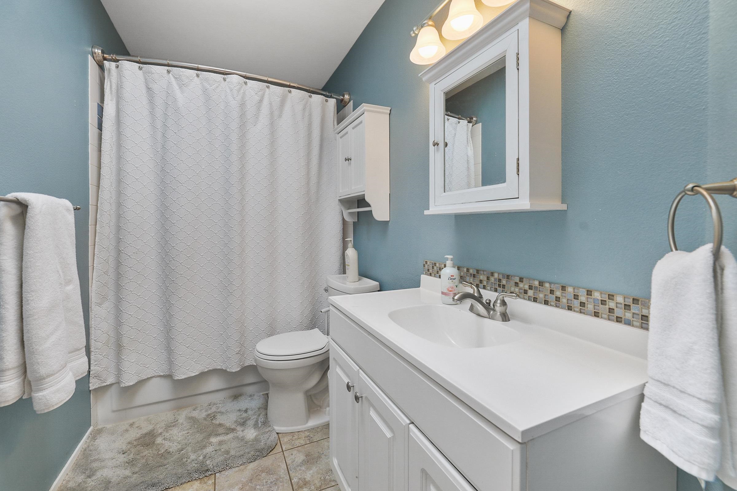 524 East Midway Road Colbert, WA 99005 - Photo 12 of 24