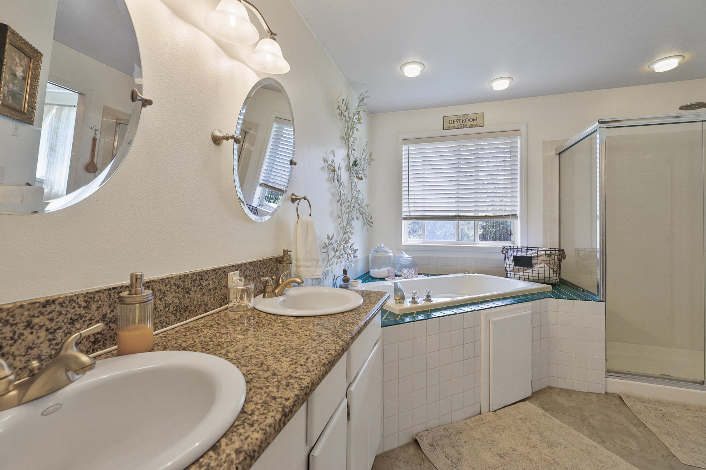 524 East Midway Road Colbert, WA 99005 - Photo 10 of 24