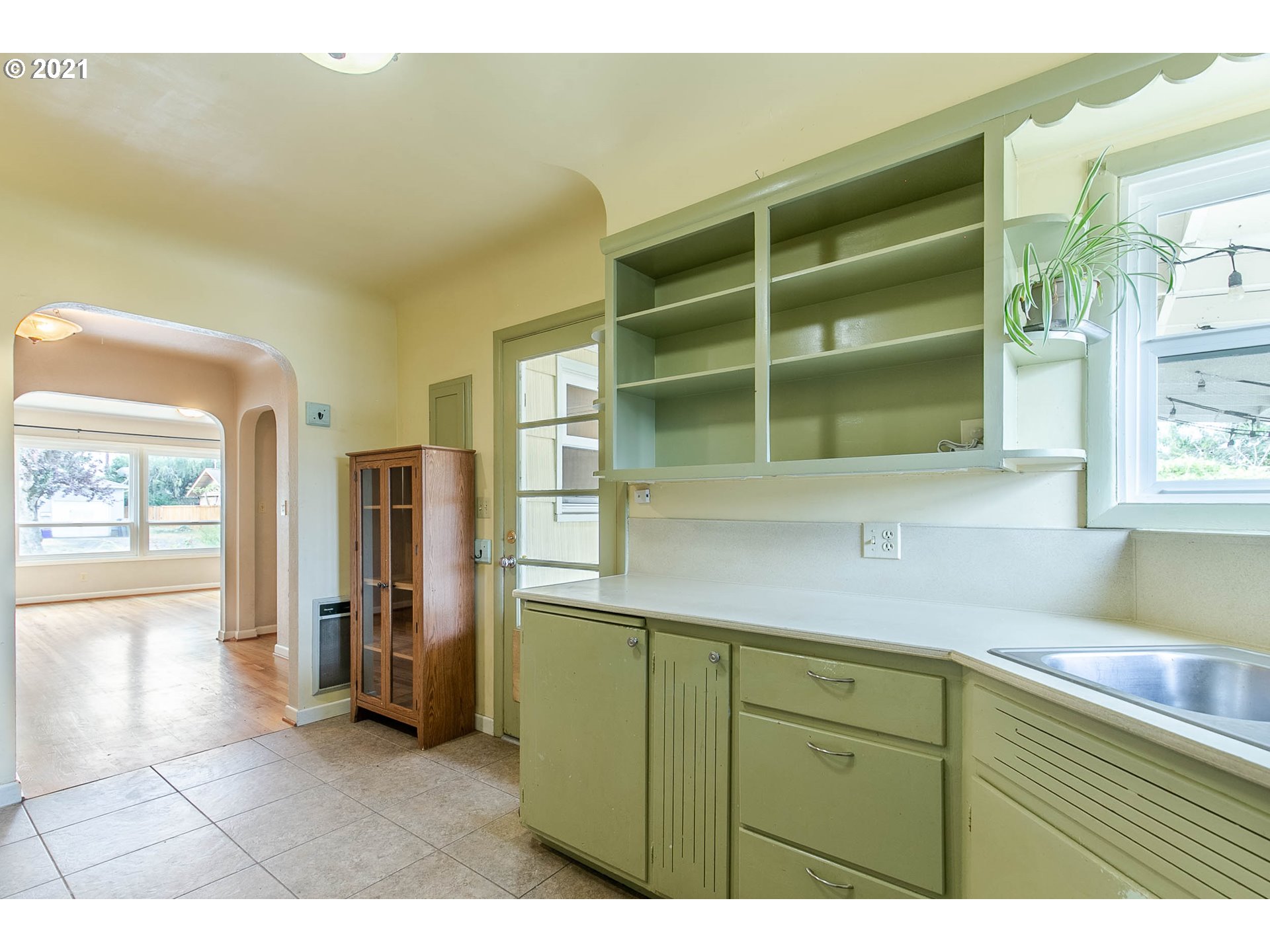 1390 M Street Springfield, OR 97477 - Photo 13 of 32