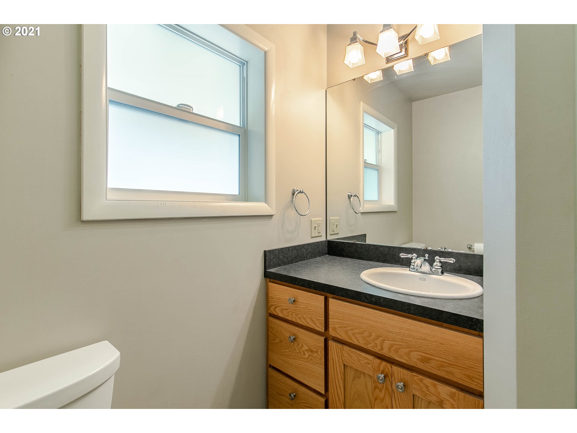 1390 M Street Springfield, OR 97477 - Photo 20 of 32