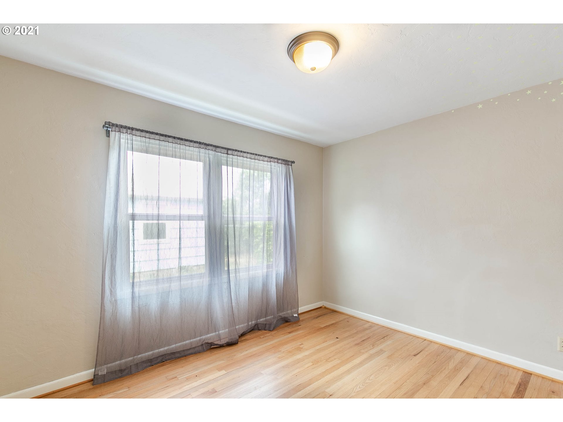 1390 M Street Springfield, OR 97477 - Photo 21 of 32