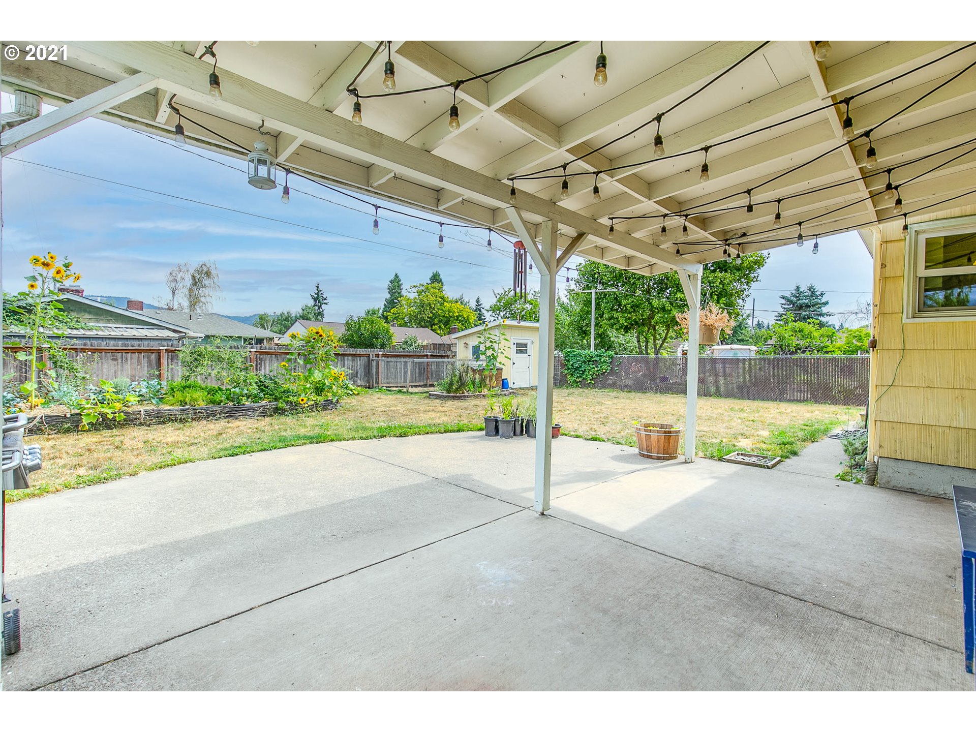 1390 M Street Springfield, OR 97477 - Photo 28 of 32