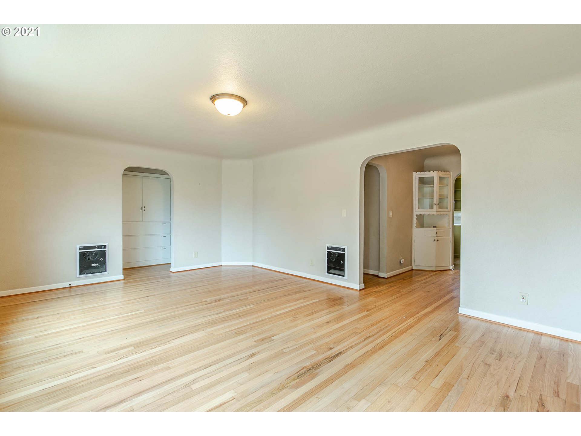 1390 M Street Springfield, OR 97477 - Photo 6 of 32
