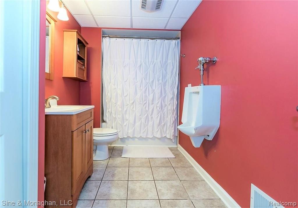 3120 Villanova Circle Rochester Hills, MI 48307 - Photo 26 of 29
