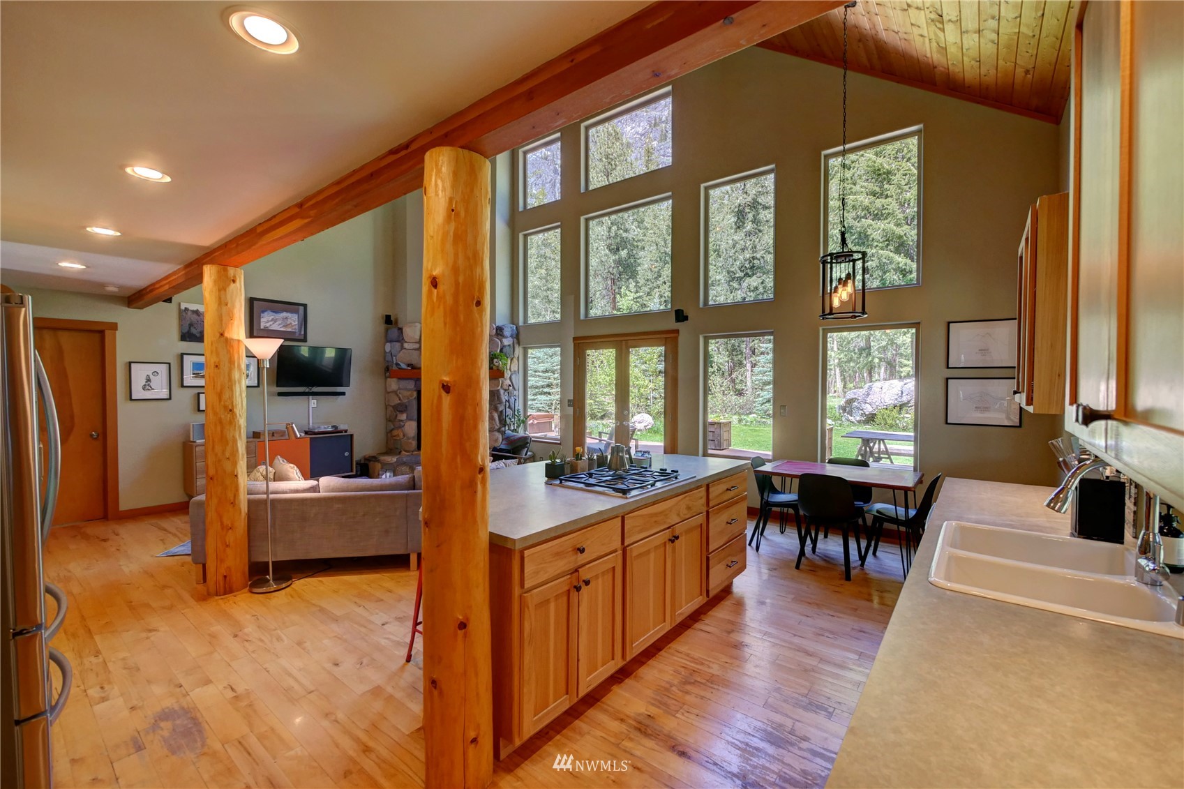 240 Lost River Road Mazama, WA 98833 - Photo 13 of 39 Gallery Image 13