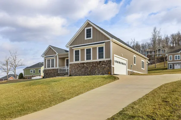 $599,900 | 45 Rolling Oaks Drive, Fishersville, VA 22939