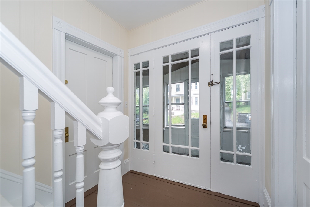 10 Spruce Street Clinton, MA 01510 - Photo 8 of 34 Gallery Image 8