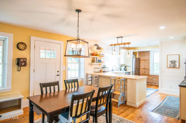 $400,000 | 271 Highway 22A, Middle Granville, NY 12849