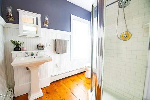 $400,000 | 271 Highway 22A, Middle Granville, NY 12849