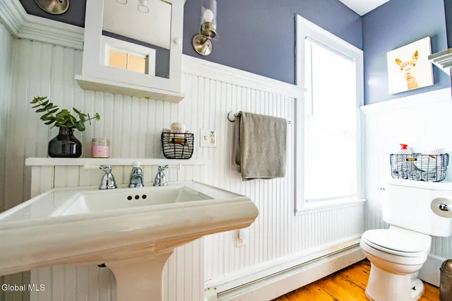 $400,000 | 271 Highway 22A, Middle Granville, NY 12849