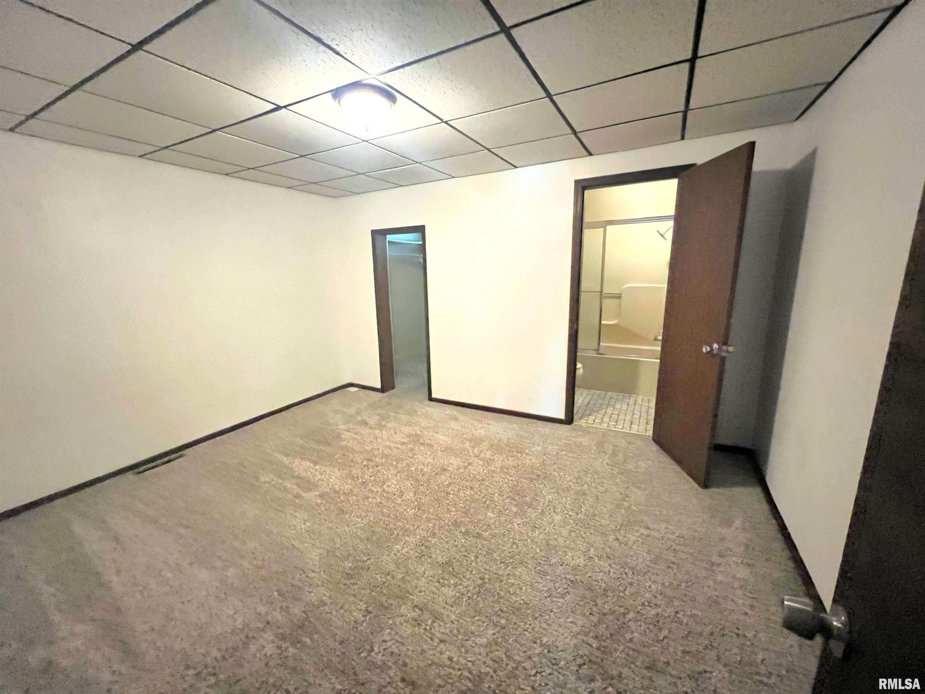 130 Baggott Street Zeigler, IL 62999 - Photo 4 of 10 Gallery Image 4