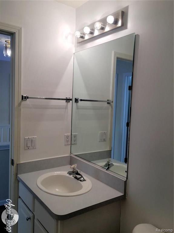 2565 Brilliance Rochester Hills, MI 48309 - Photo 48 of 63
