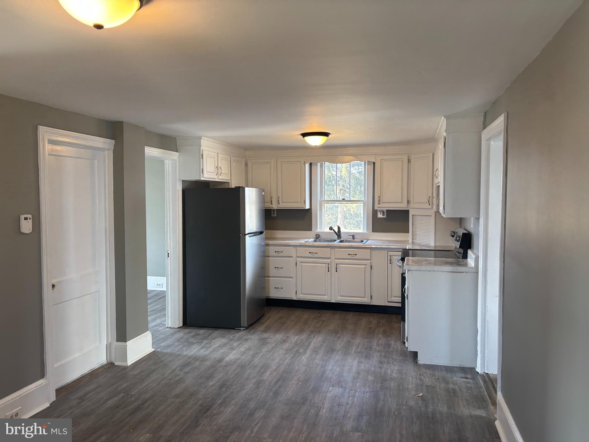 413 Warm Spring Road Chambersburg, PA 17202 - Photo 3 of 10