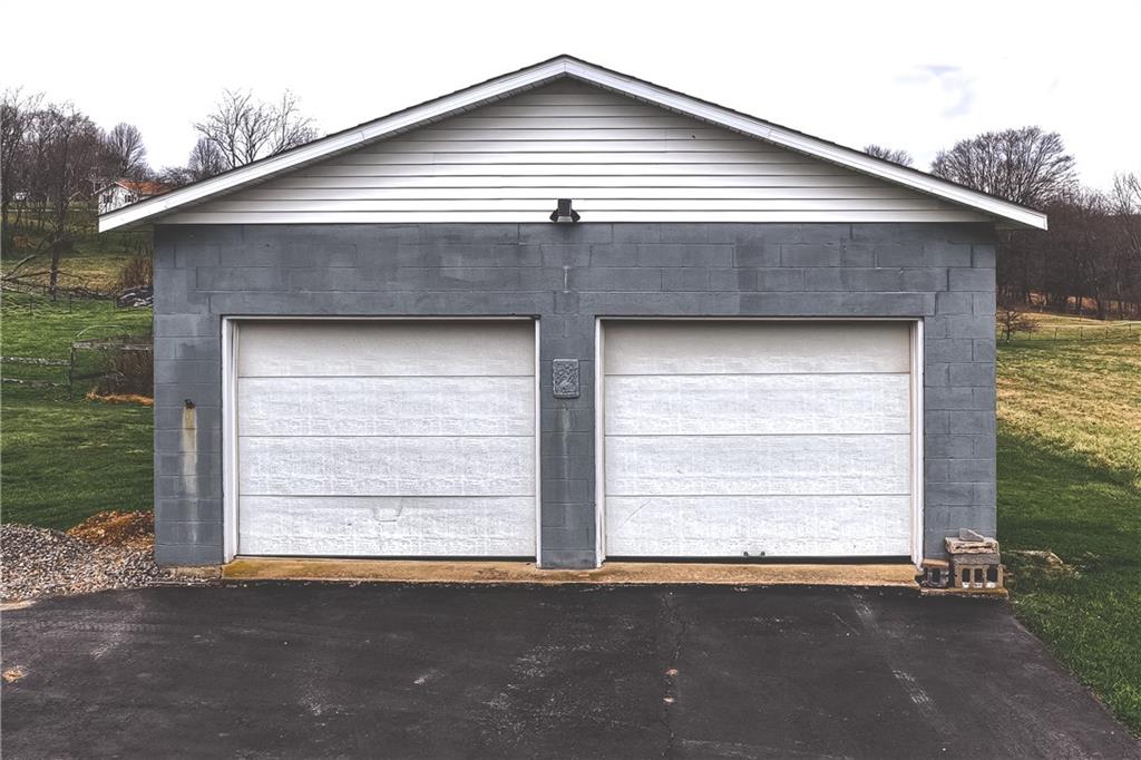 5077 Purchase Line Road Commodore, PA 15729 - Photo 14 of 16