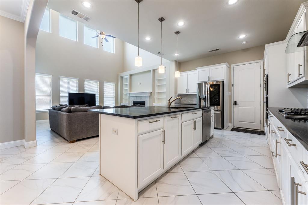782 Windsor Road Coppell, TX 75019 - Photo 12 of 40 Gallery Image 12