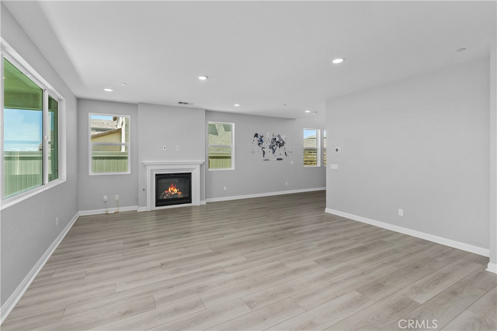 32063 Dayspring Way Temecula, CA 92591 - Photo 11 of 65 Digitally altered fire added