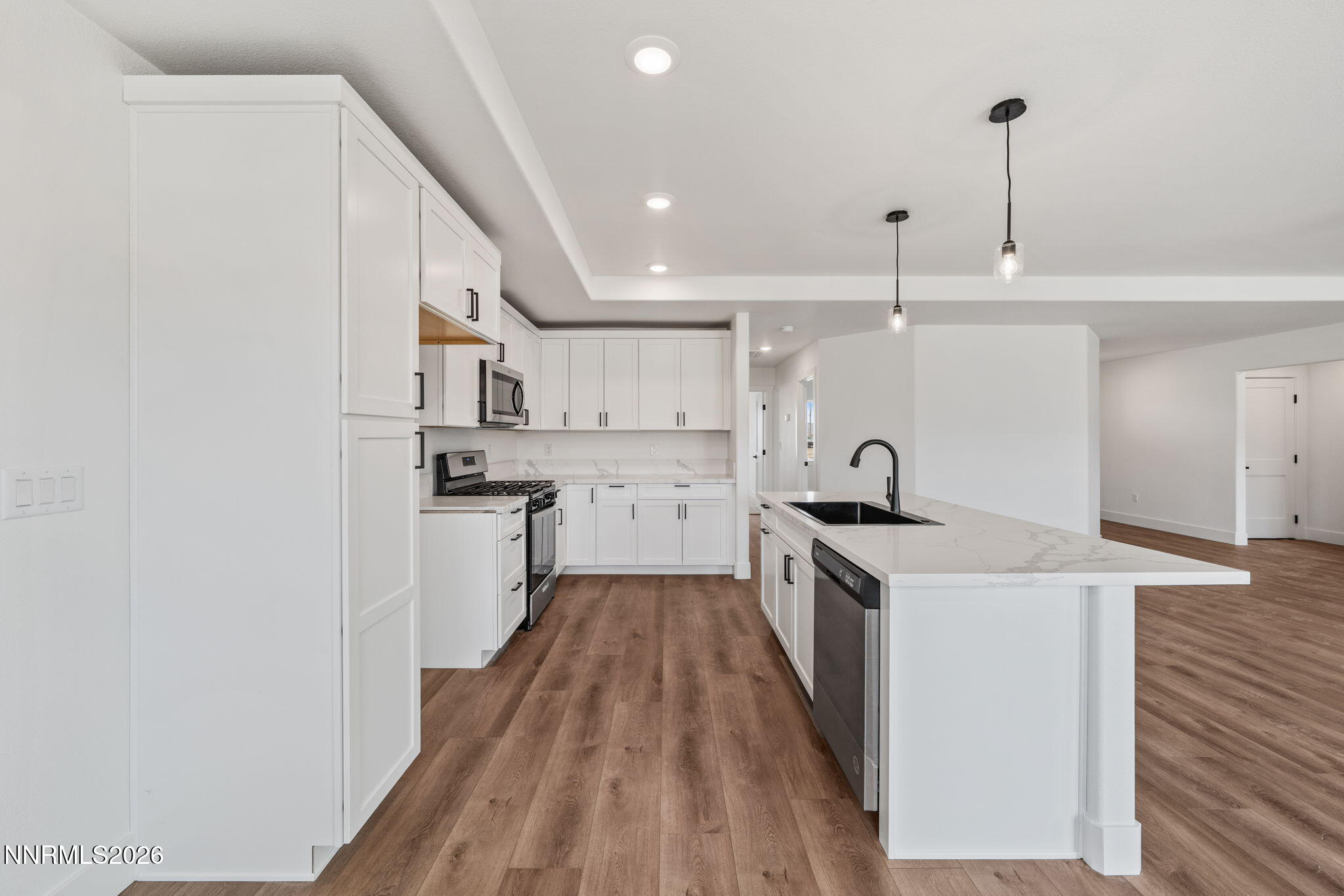427 Yellow Brick Road Battle Mountain, NV 89820 - Photo 10 of 21 Kitchen