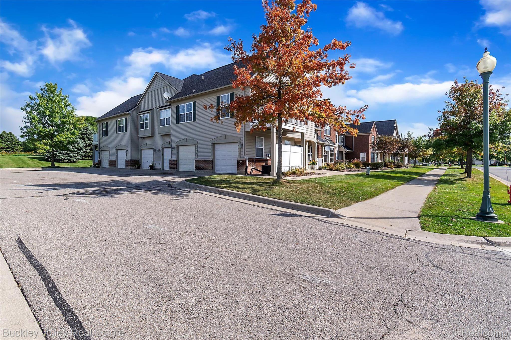 4233 Hampton Ridge Boulevard Howell, MI 48843 - Photo 24 of 25 Includes 1 Car Tandem Garage