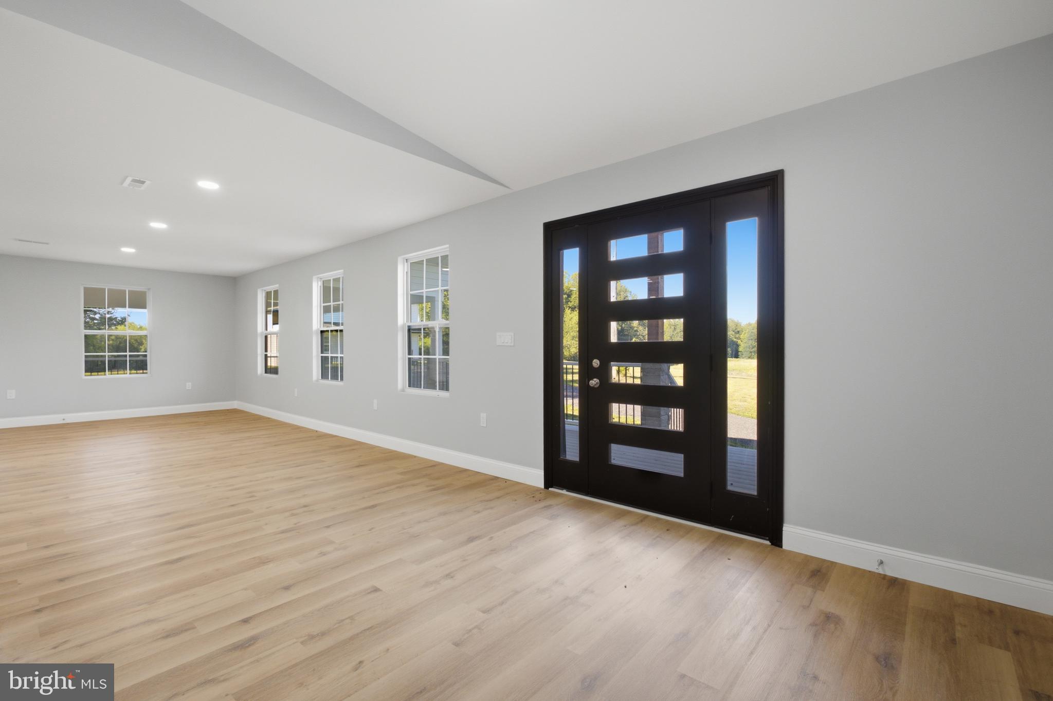 15000 Mt Calvert Road Upper Marlboro, MD 20772 - Photo 7 of 44