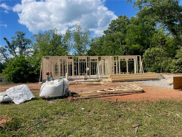 $289,000 | 403 East South 4th Street, Seneca, SC 29678