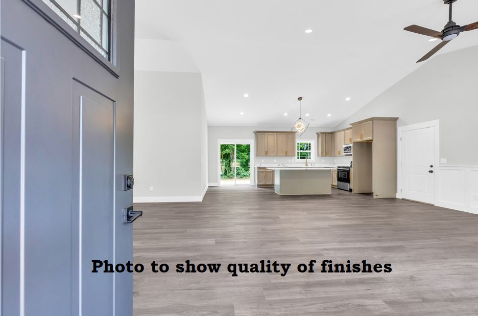 403 East South 4th Street Seneca, SC 29678 - Photo 6 of 24