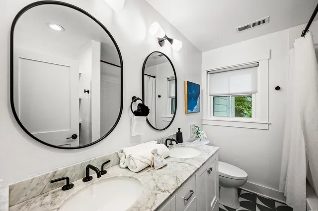 $9,450 | 17 26th Avenue, Isle of Palms, SC 29451