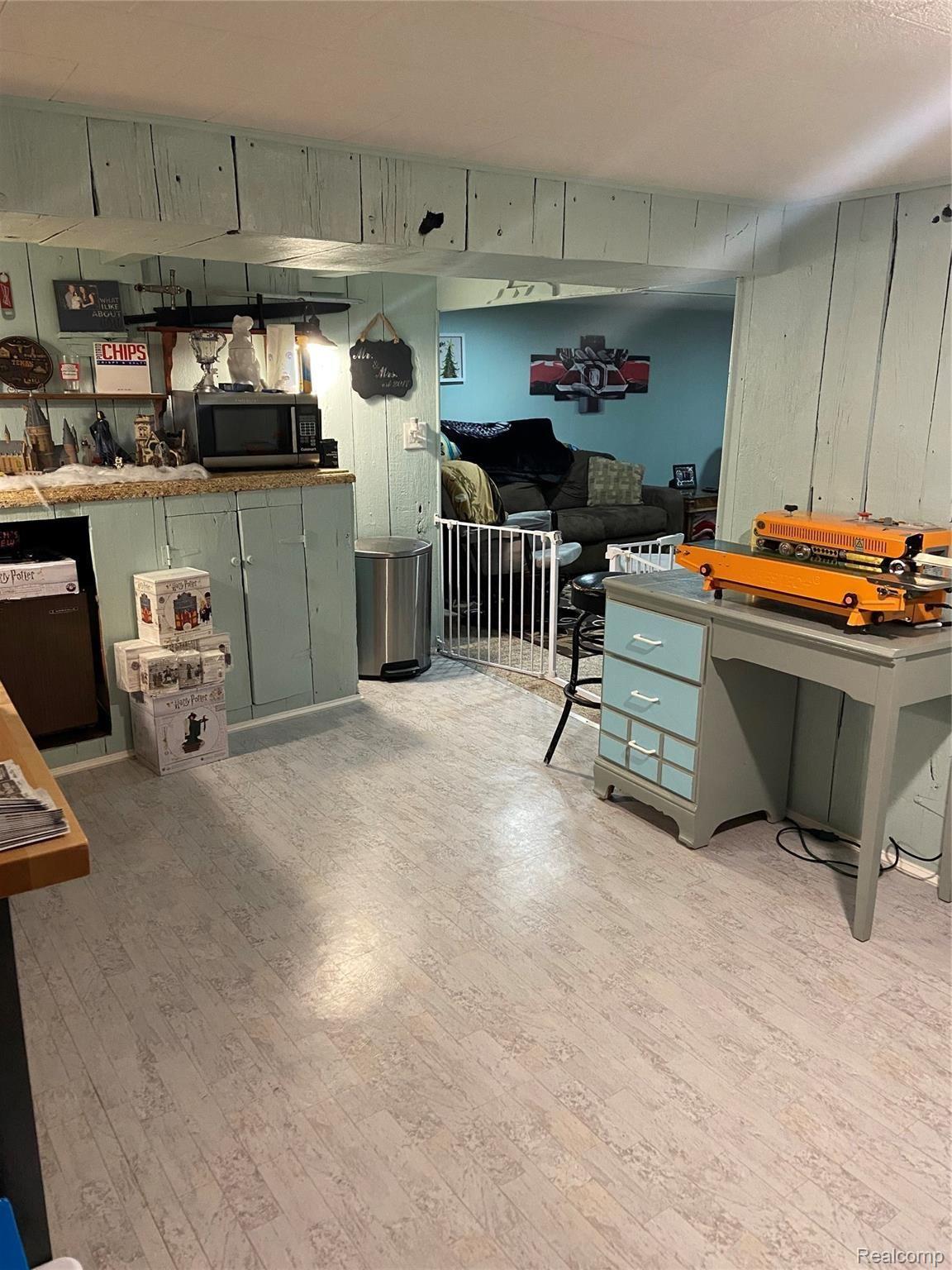 315 Lasalle Road Monroe, MI 48162 - Photo 15 of 15 CFEFEFE3-6948-4F08-AB4B-030F450365F1.jpeg