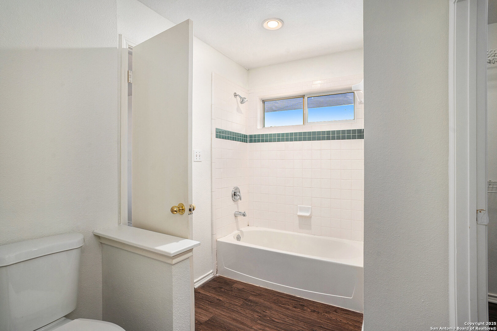 8206 Coppergate Converse, TX 78109 - Photo 9 of 16