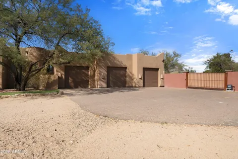 $1,500,000 | 34752 North 49th Street, Cave Creek, AZ 85331
