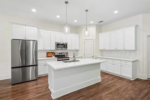 $355,000 | 415 Orleans Avenue, Covington, LA 70433